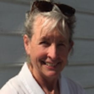 Meet your Posher, Iris